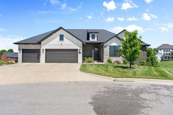 $699,000 | 5961 South Doubletree Court, Springfield, MO 65810