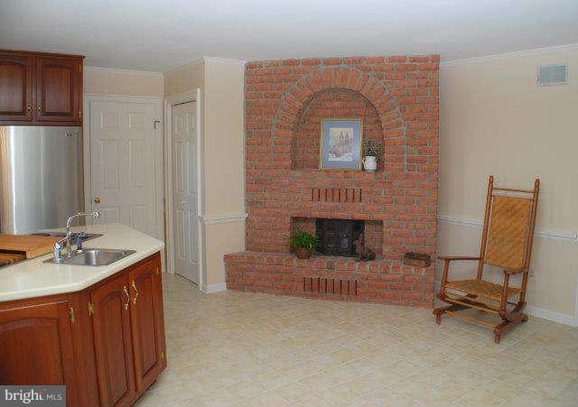 4333 Mountville Road Jefferson, MD 21755 - Photo 13 of 30 Kitchen