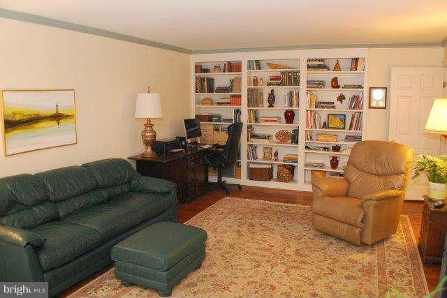 4333 Mountville Road Jefferson, MD 21755 - Photo 5 of 30 Family Room
