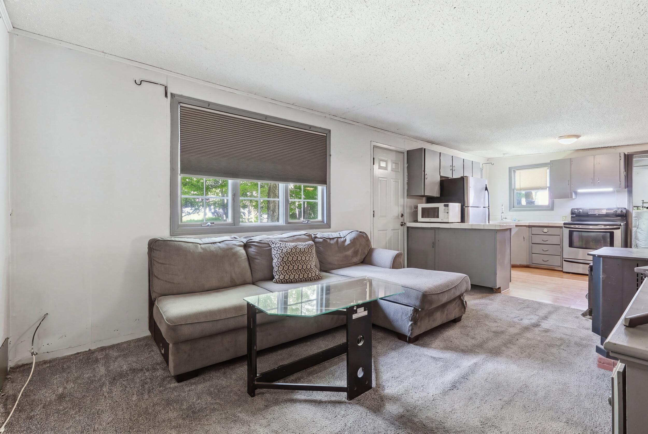 185 Dunnell Road Buxton, ME 04093 - Photo 8 of 34 11_breauxmediaco_010