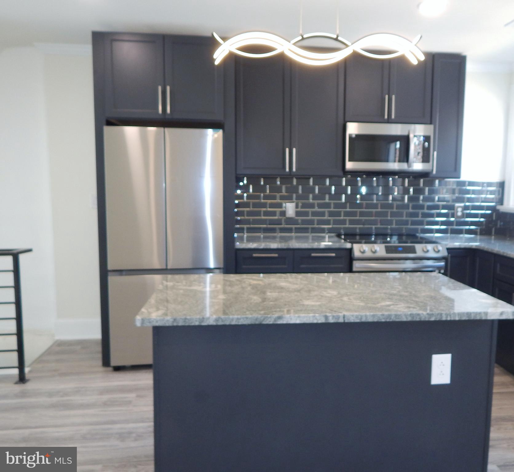 1923 Ashley Road Philadelphia, PA 19138 - Photo 5 of 23 Modern and Classic