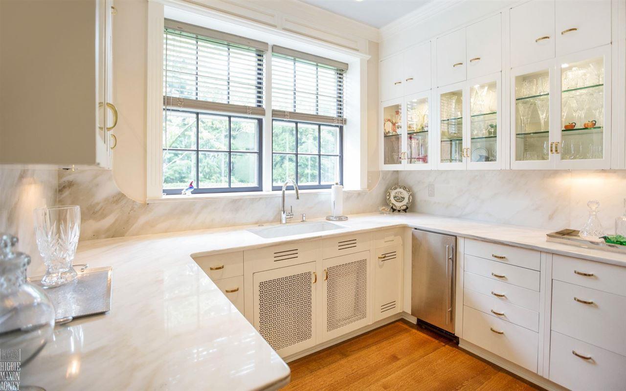168 Stephens Road Grosse Pointe Farms, MI 48236 - Photo 20 of 49