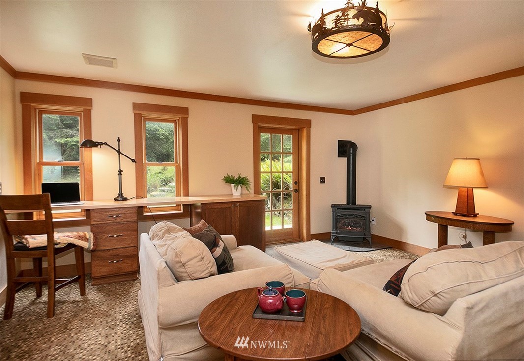 4400 Campbell Road Clinton, WA 98236 - Photo 21 of 40 Gallery Image 21