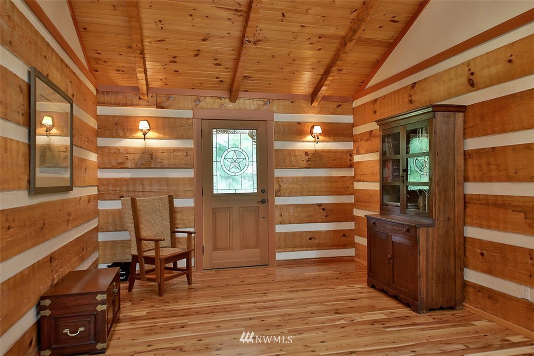 4400 Campbell Road Clinton, WA 98236 - Photo 8 of 40 Gallery Image 8