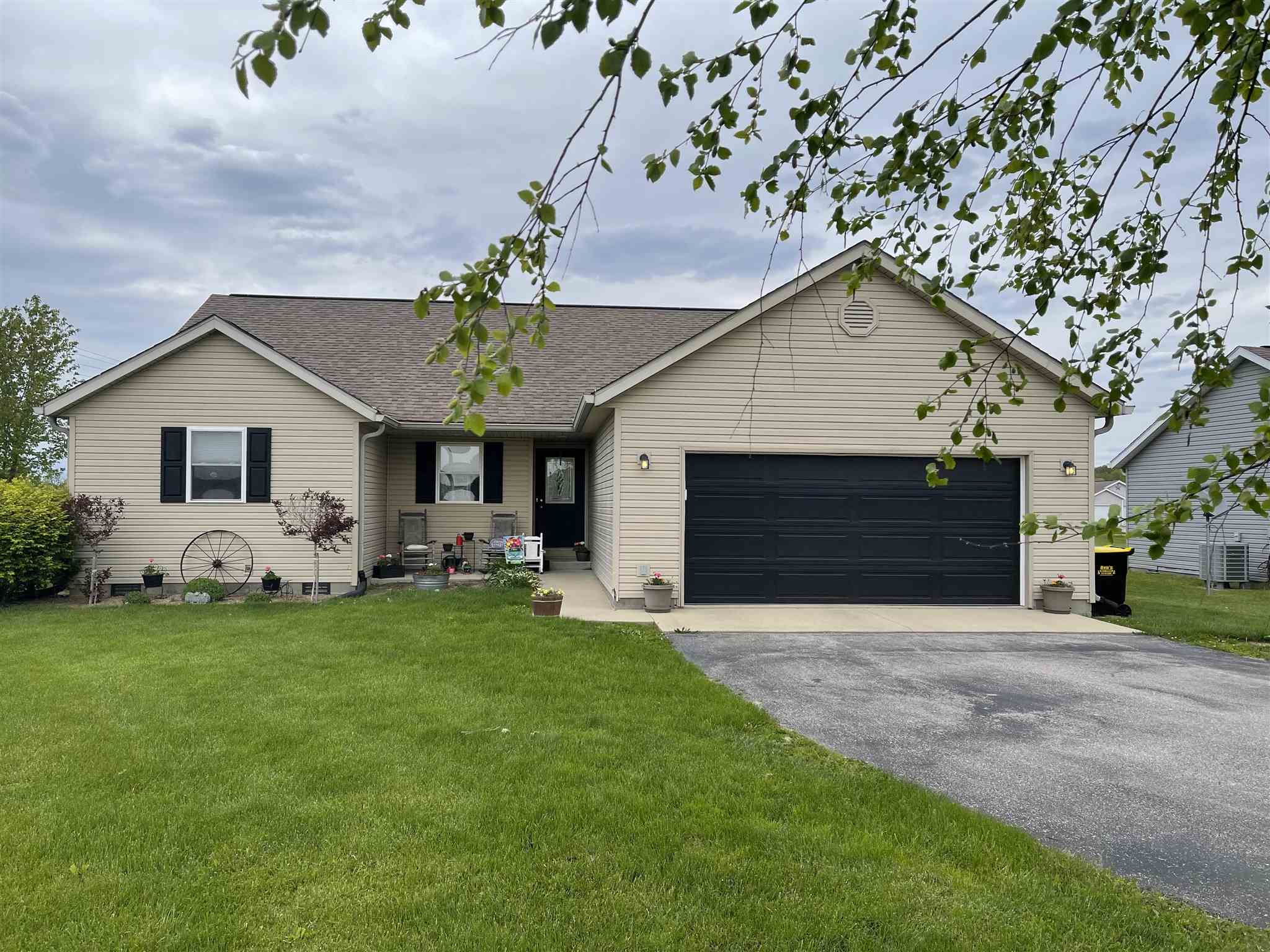 1772 Schooling Road Spencer, IN 47460 - Photo 1 of 21
