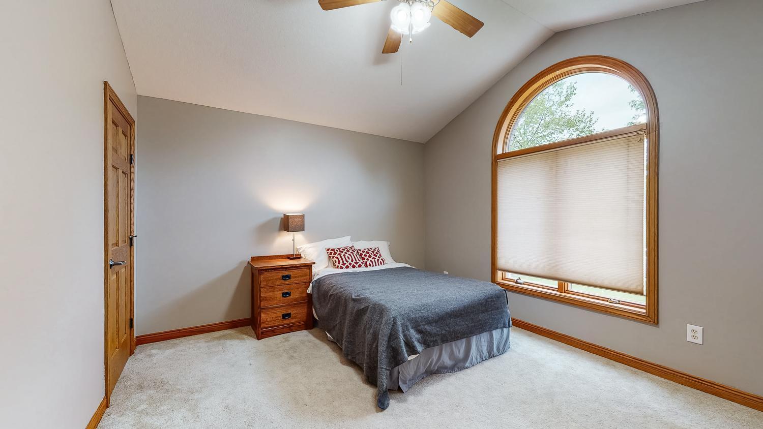 2441 Red Pine Avenue Southwest Rochester, MN 55902 - Photo 14 of 46