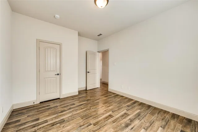 $2,700 | 110 Thoroughbred Street, Waxahachie, TX 75165