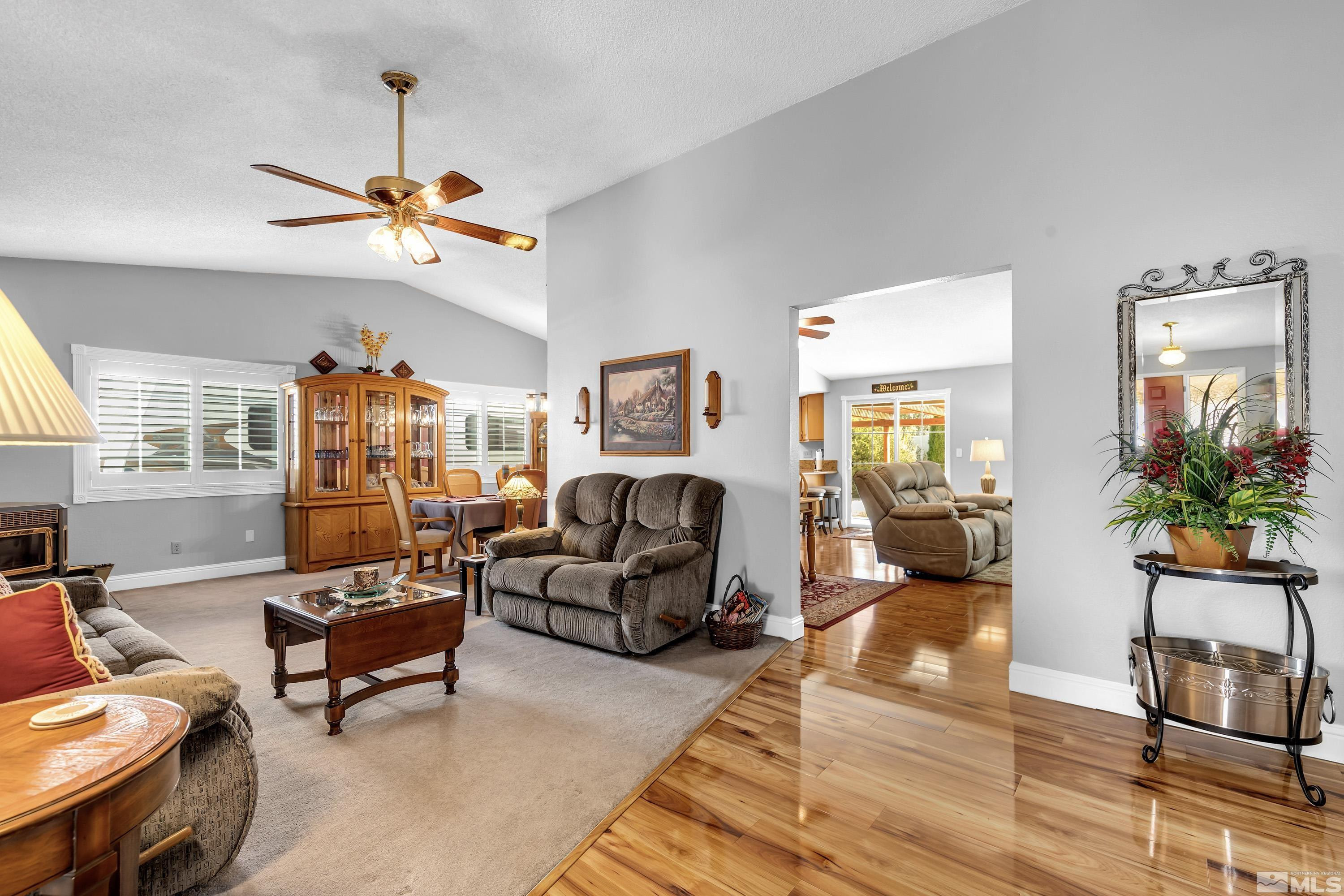4900 Spring Drive Reno, NV 89502 - Photo 5 of 34 a living room with furniture