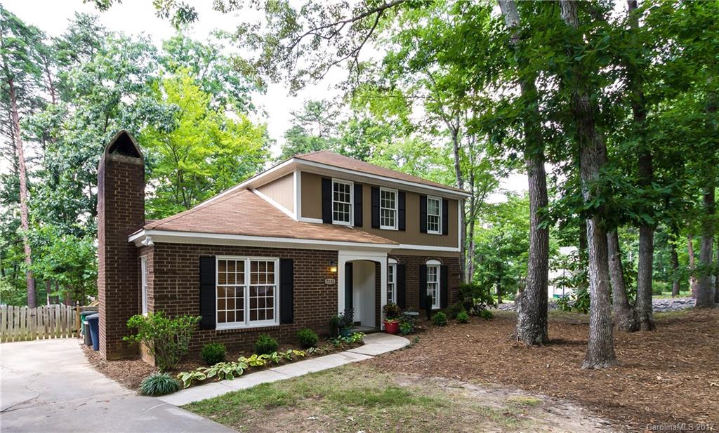 7132 Stoney Ridge Road, Unit 1 Matthews, NC 28104 - Photo 3 of 23 Gallery Image 3