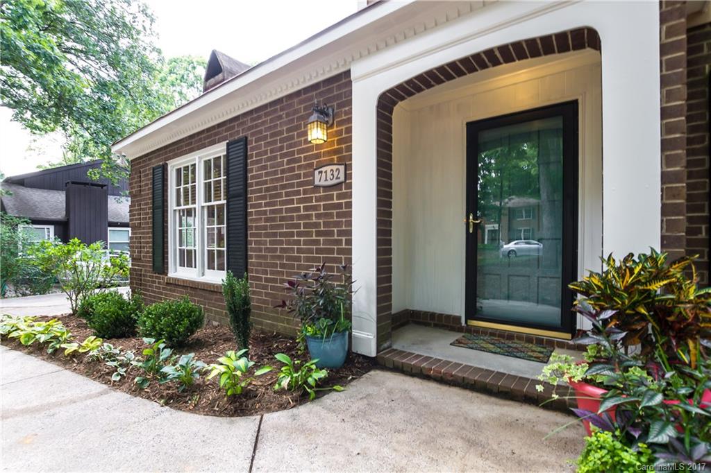 7132 Stoney Ridge Road, Unit 1 Matthews, NC 28104 - Photo 4 of 23 Gallery Image 4