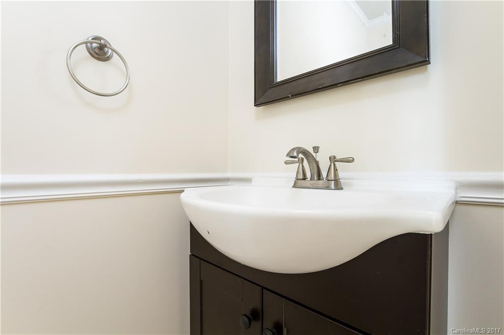 7132 Stoney Ridge Road, Unit 1 Matthews, NC 28104 - Photo 9 of 23 Gallery Image 9