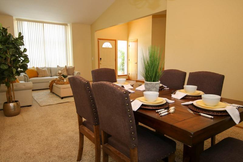 1396 West Sequoia Circle Reedley, CA 93654 - Photo 11 of 57 Gallery Image 11