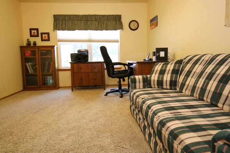 1396 West Sequoia Circle Reedley, CA 93654 - Photo 29 of 57 Gallery Image 29