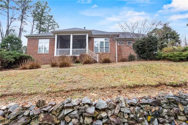 $574,900 | 2650 Fox Ridge Road, Asheboro, NC 27205