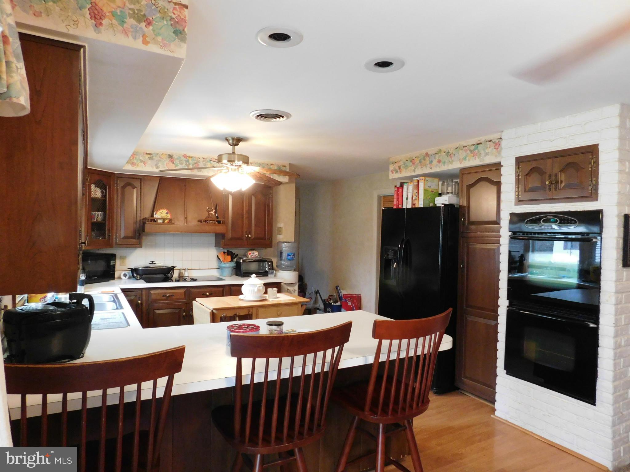 15928 St Anthony Road Thurmont, MD 21788 - Photo 5 of 17 Kitchen