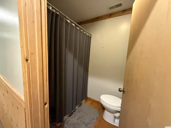 $170,000 | 109-113 North Broad Street, Loraine, IL 62349