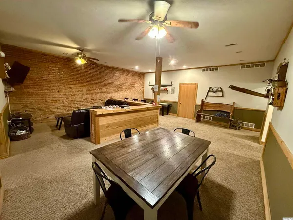 $170,000 | 109-113 North Broad Street, Loraine, IL 62349