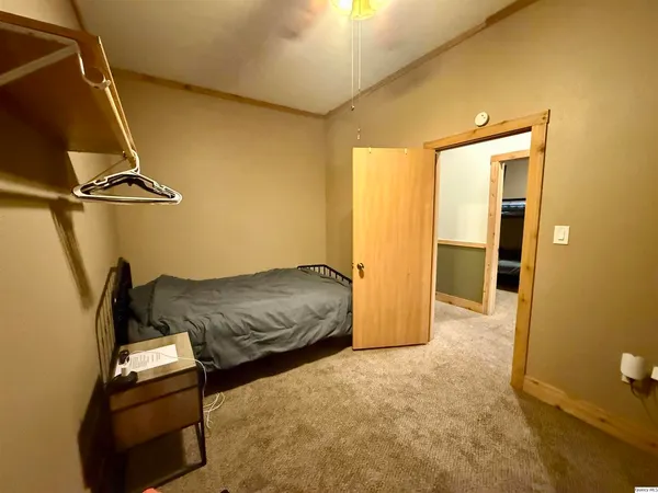 $170,000 | 109-113 North Broad Street, Loraine, IL 62349