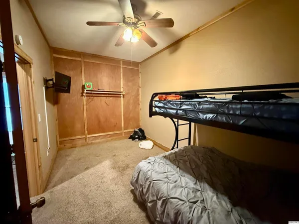 $170,000 | 109-113 North Broad Street, Loraine, IL 62349