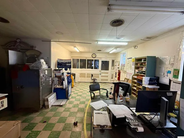 $170,000 | 109-113 North Broad Street, Loraine, IL 62349