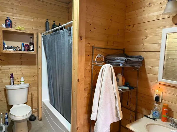 $170,000 | 109-113 North Broad Street, Loraine, IL 62349