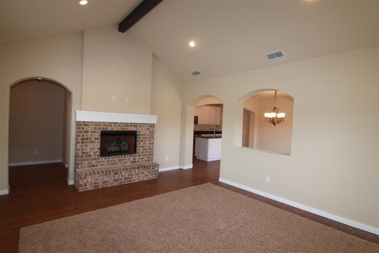 4411 105th Street, Unit B Lubbock, TX 79424 - Photo 4 of 27 Photo 4