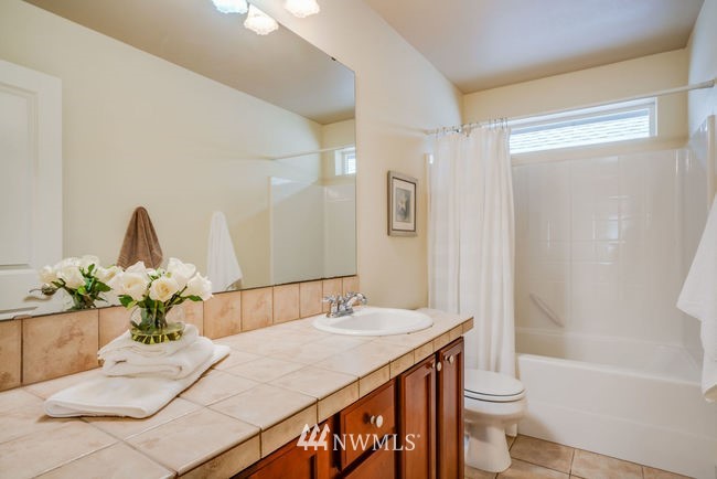 21905 41st Avenue Southeast Bothell, WA 98021 - Photo 17 of 24