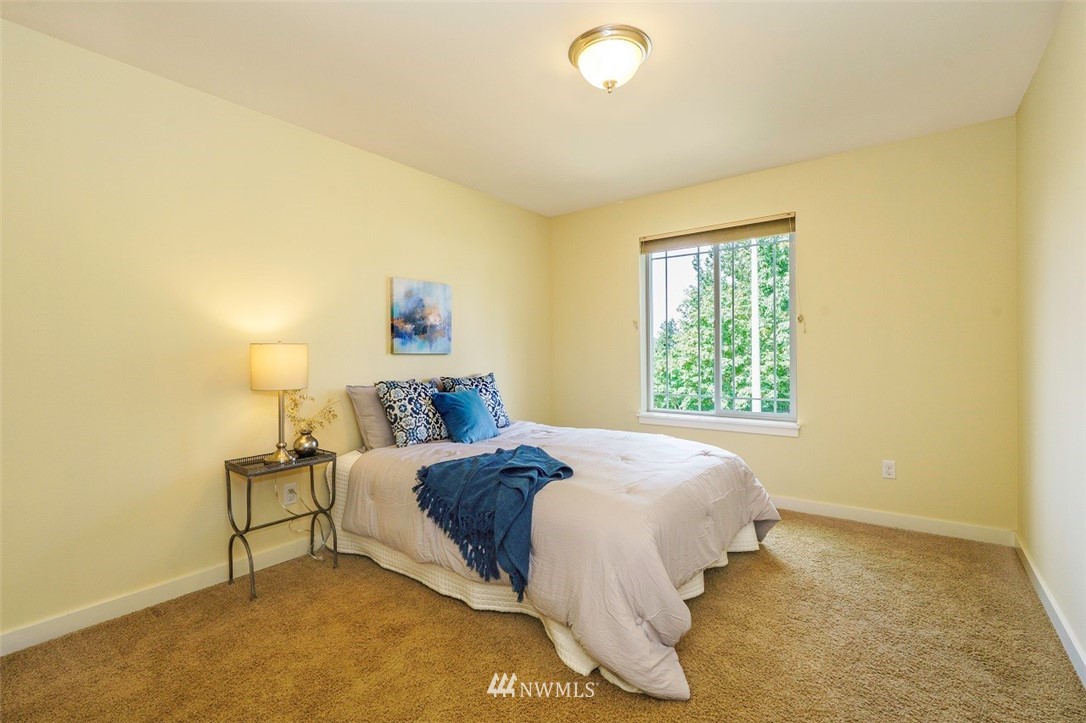 21905 41st Avenue Southeast Bothell, WA 98021 - Photo 18 of 24