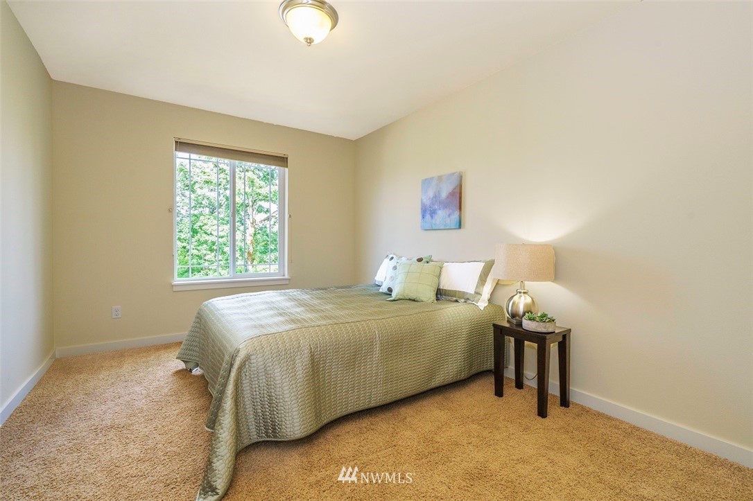 21905 41st Avenue Southeast Bothell, WA 98021 - Photo 20 of 24