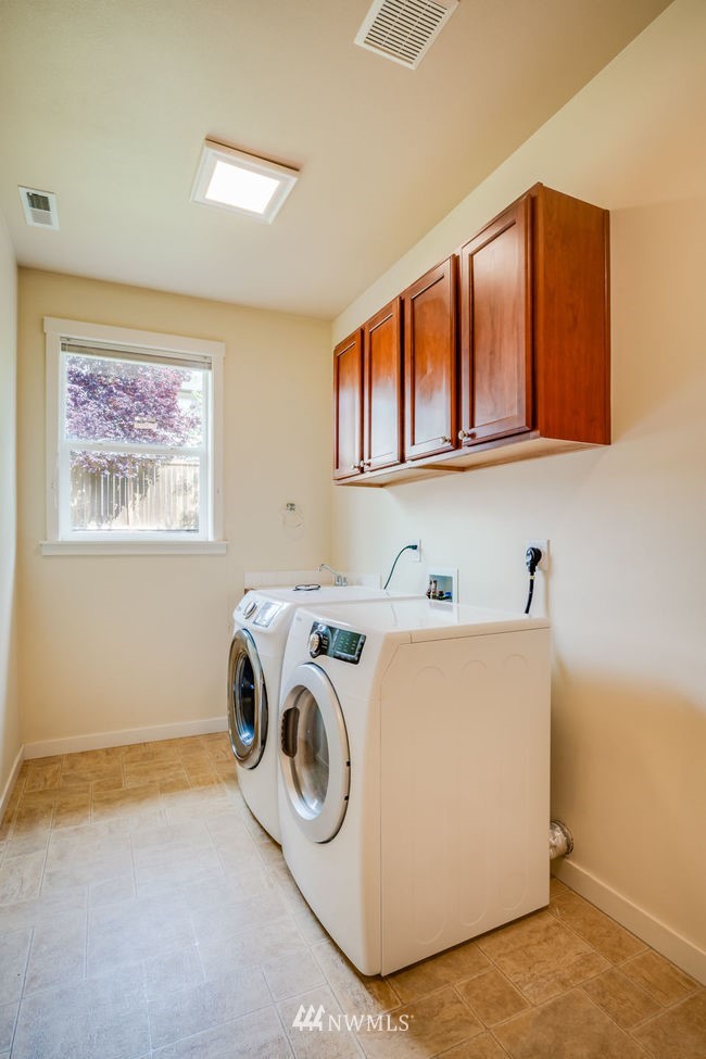 21905 41st Avenue Southeast Bothell, WA 98021 - Photo 21 of 24