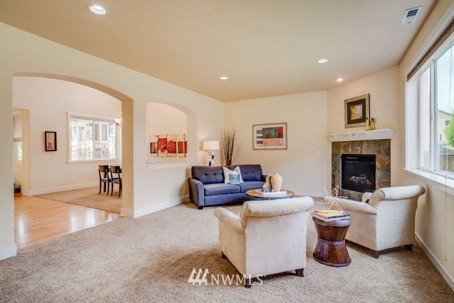 21905 41st Avenue Southeast Bothell, WA 98021 - Photo 5 of 24
