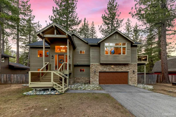 $1,158,000 | 2820 Santa Claus Drive, South Lake Tahoe, CA 96150