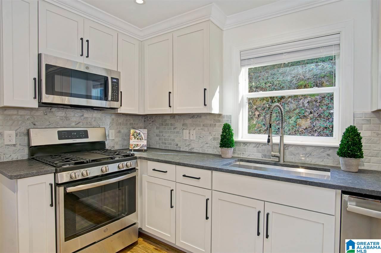 4236 Wilderness Road Birmingham, AL 35213 - Photo 10 of 37