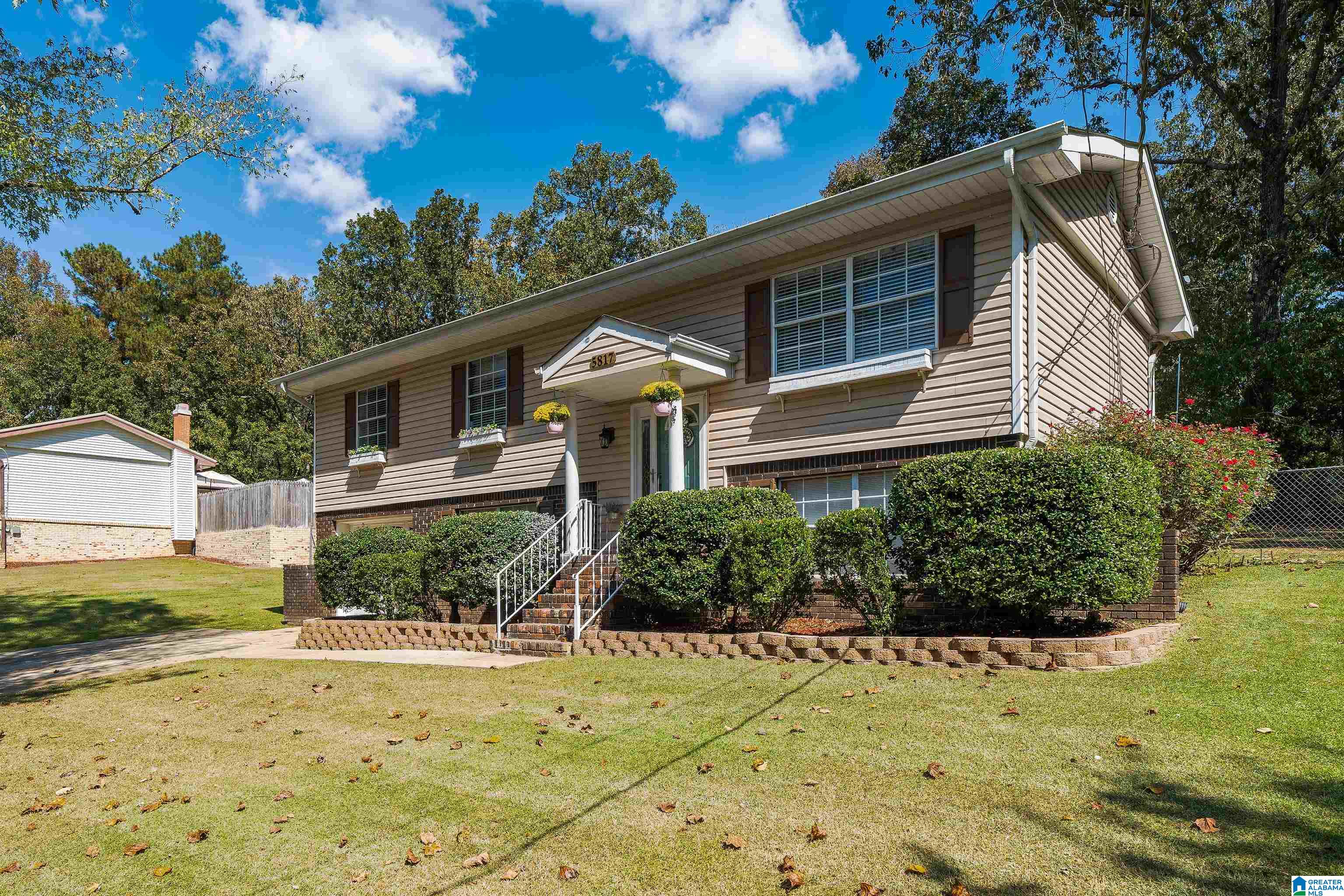 5817 Woodward Road Mount Olive, AL 35117 - Photo 2 of 23