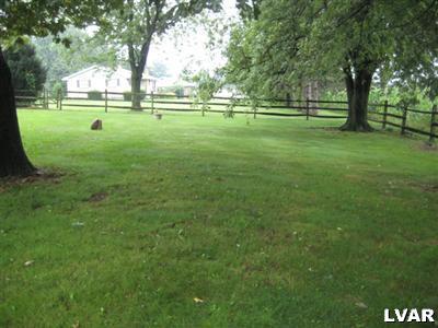 7898 Locust Valley Road Coopersburg, PA 18036 - Photo 11 of 28 Gallery Image 11