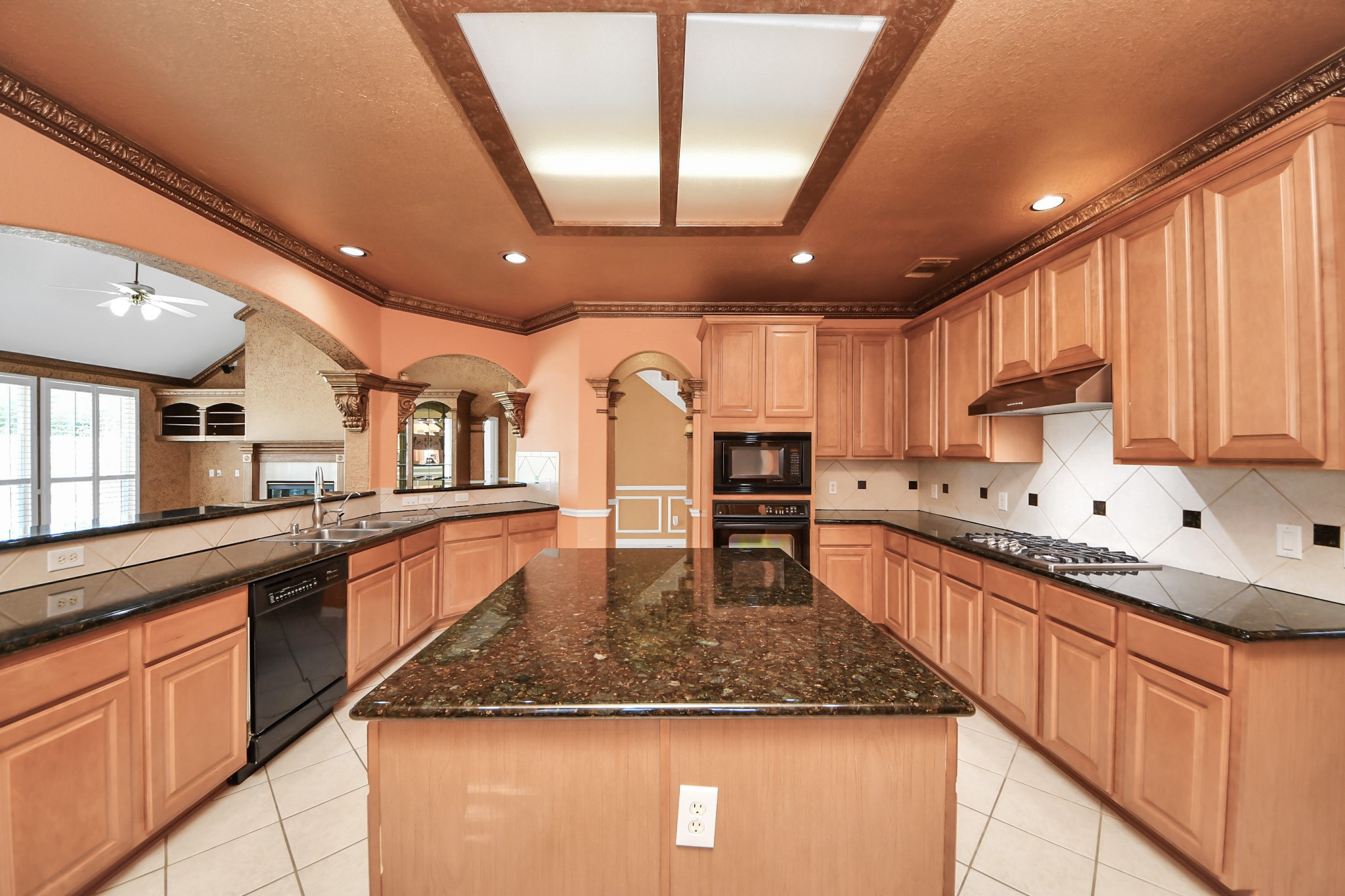 20111 Biscayne Hill Court Spring, TX 77379 - Photo 11 of 44