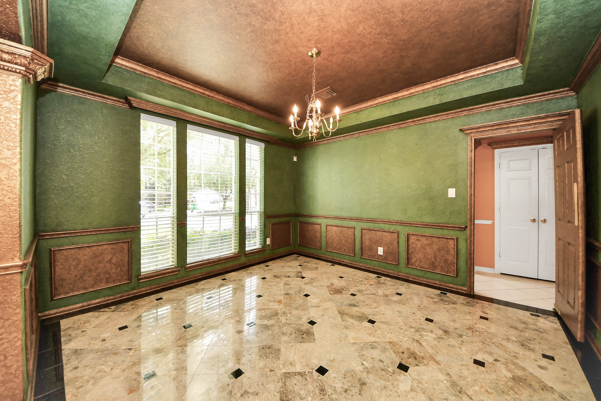 20111 Biscayne Hill Court Spring, TX 77379 - Photo 8 of 44
