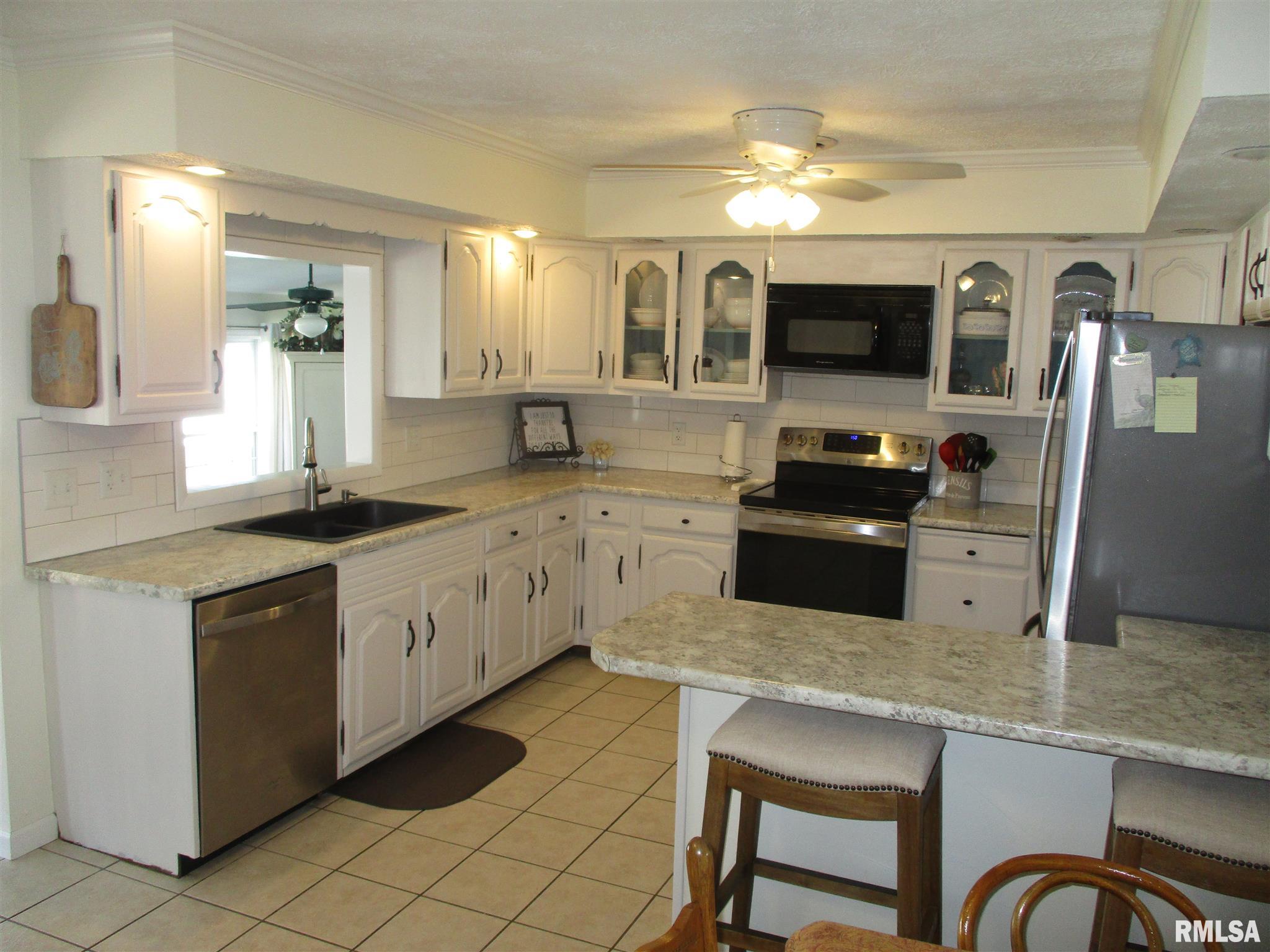 203 Rea Street Valier, IL 62891 - Photo 12 of 28 Gallery Image 12