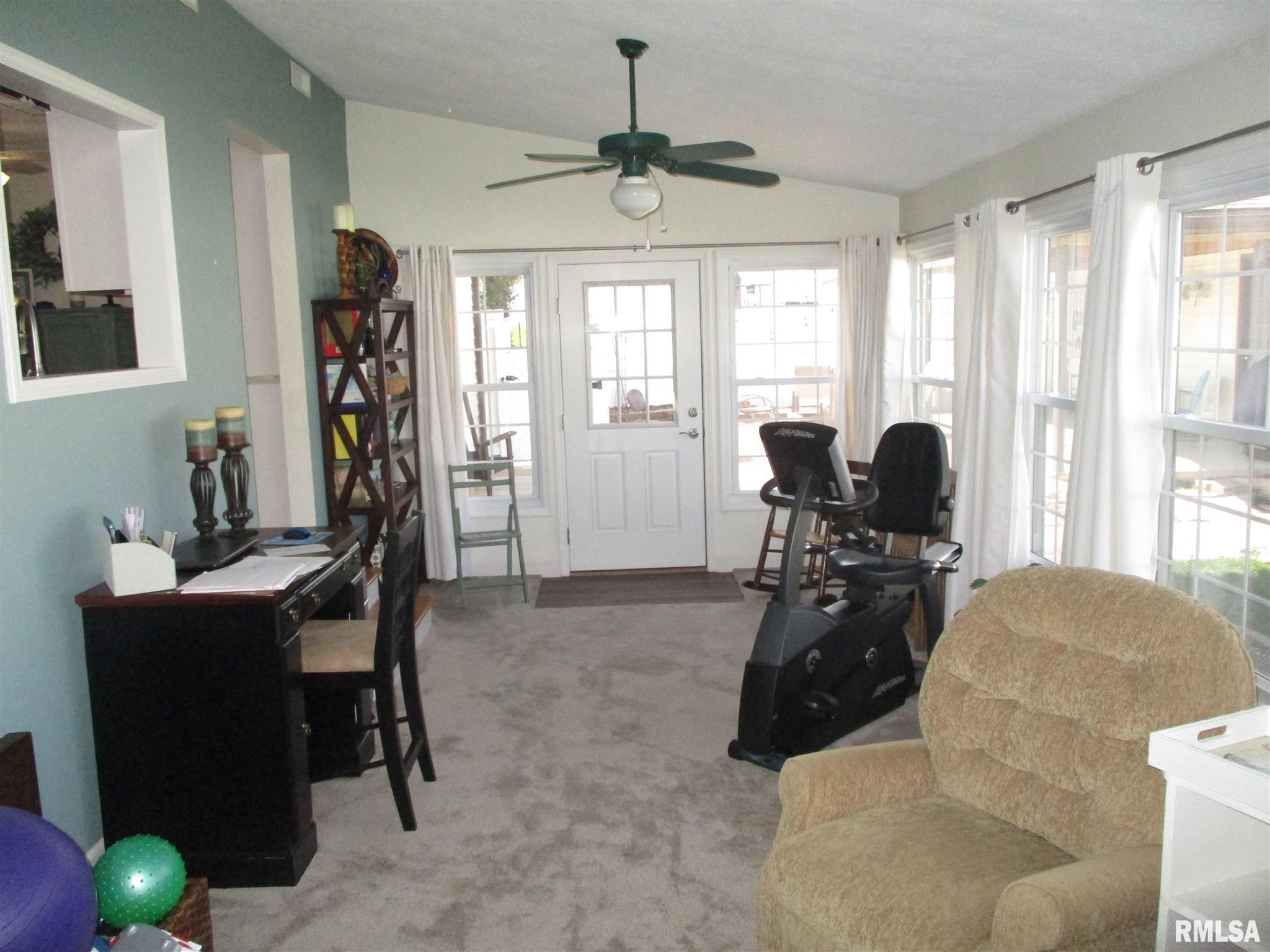 203 Rea Street Valier, IL 62891 - Photo 18 of 28 Gallery Image 18