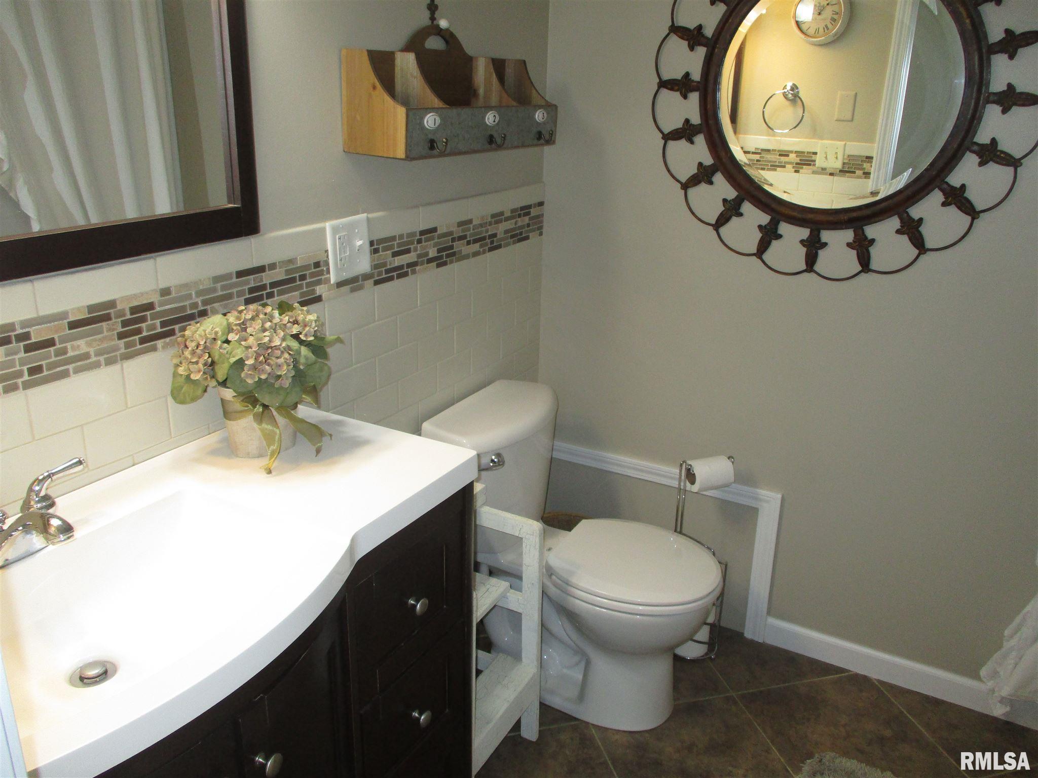203 Rea Street Valier, IL 62891 - Photo 19 of 28 Gallery Image 19