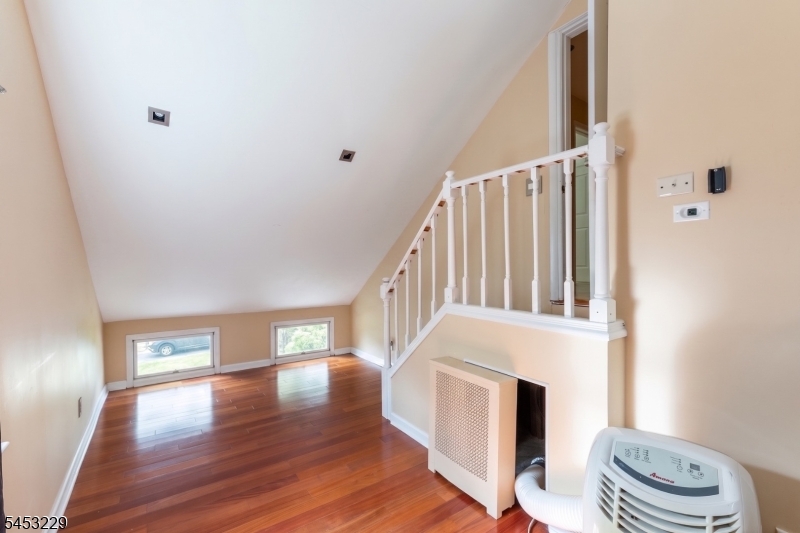 26 Hetherington Road Nutley, NJ 07110 - Photo 21 of 21 Gallery Image 21