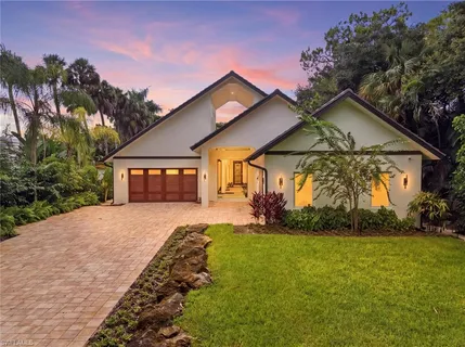 $2,750,000 | 2751 68th Street Southwest, Naples, FL 34105