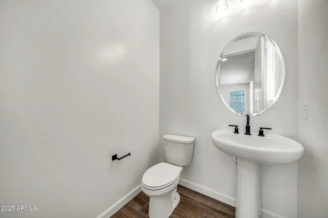 a view of a back yard of the house