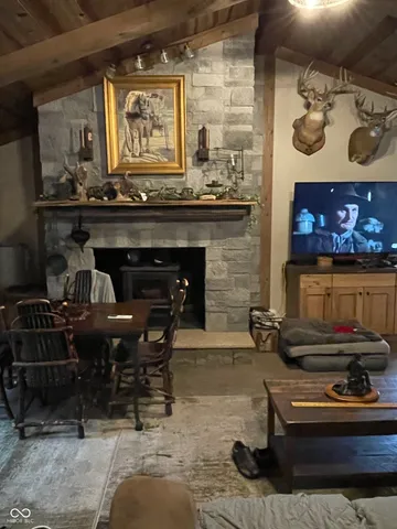 $550,000 | 9168 Highway 9, Flat Rock, IN 47234