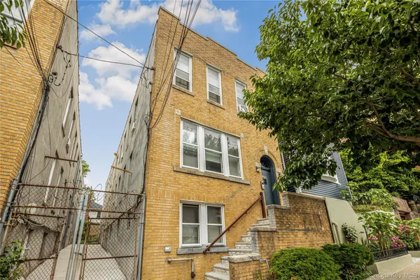 $1,350,000 | 721 East 242nd Street | Wakefield
