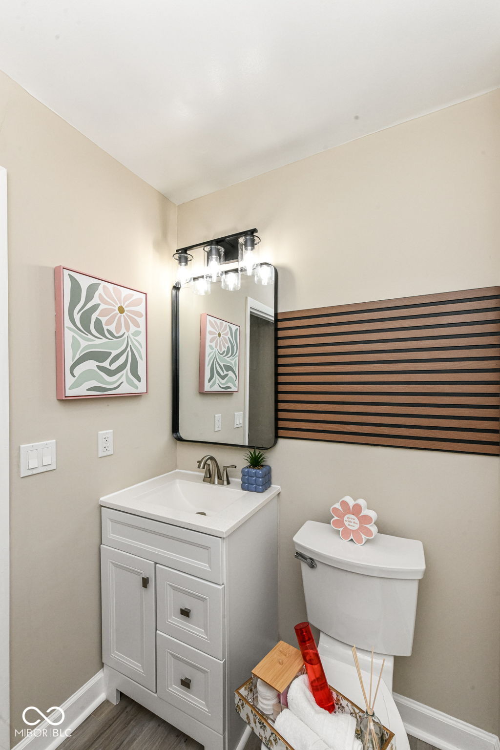 651 Fabyan Road Indianapolis, IN 46217 - Photo 20 of 33 Gallery Image 20