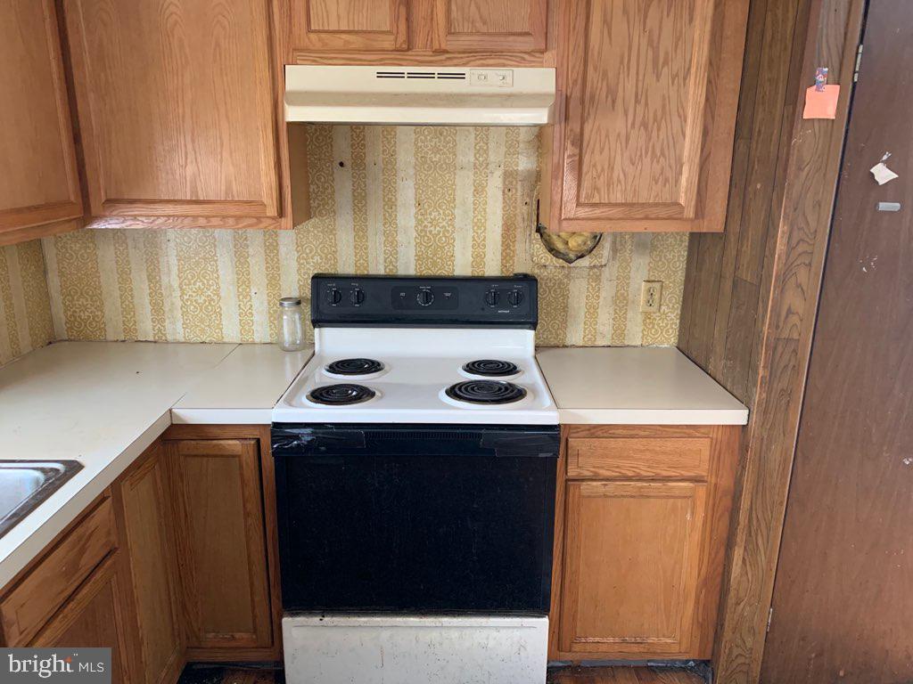 1963 Sheaffer Road Elizabethtown, PA 17022 - Photo 7 of 17