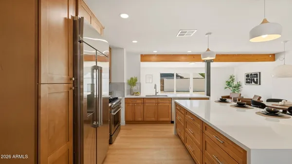 $800,000 | 2839 East Sierra Street, Phoenix, AZ 85028