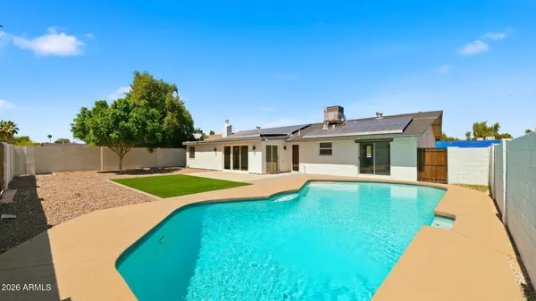 $800,000 | 2839 East Sierra Street, Phoenix, AZ 85028