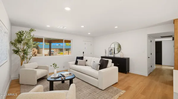 $800,000 | 2839 East Sierra Street, Phoenix, AZ 85028